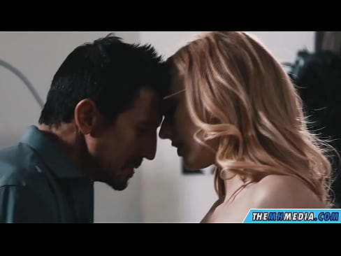 ❤️ Ho kopanela liphate ka maikutlo a lerato le blonde ea slutty ❤️❌  ﹏